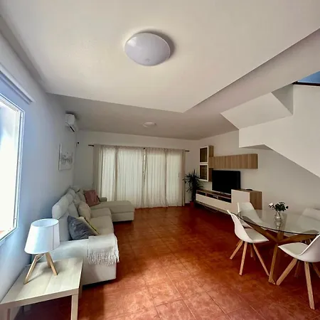 Residencial Patalavaca Apartment *